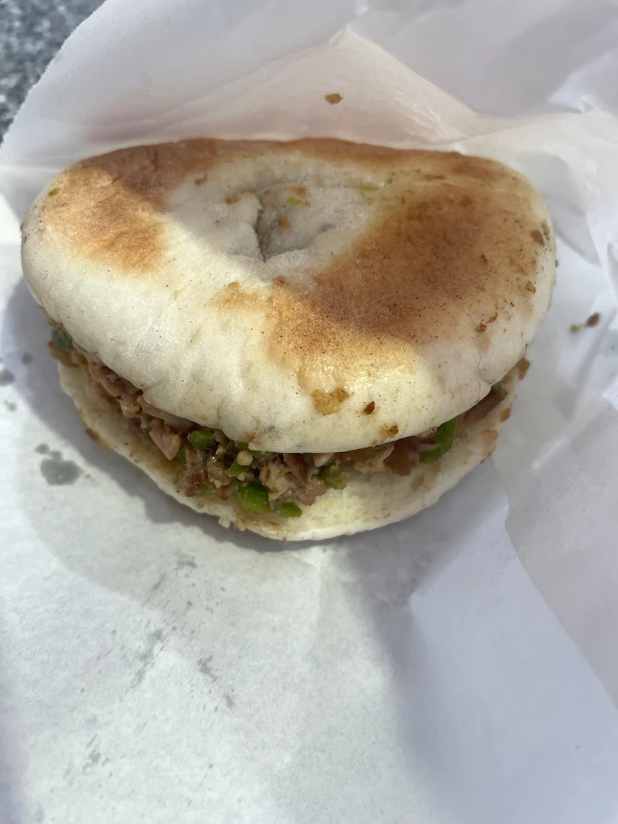 Pork Bun 肉夹馍